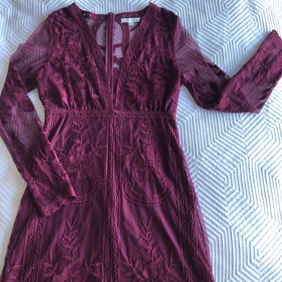 Lace Dress - Picture 1 of 7